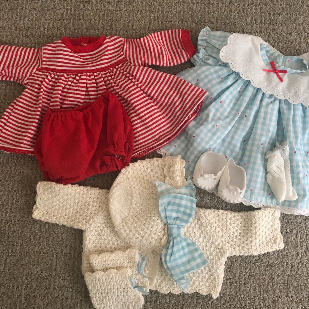 Pleasant Company (American Girl Collection) - "Our New Baby" Clothes (3 outfits)